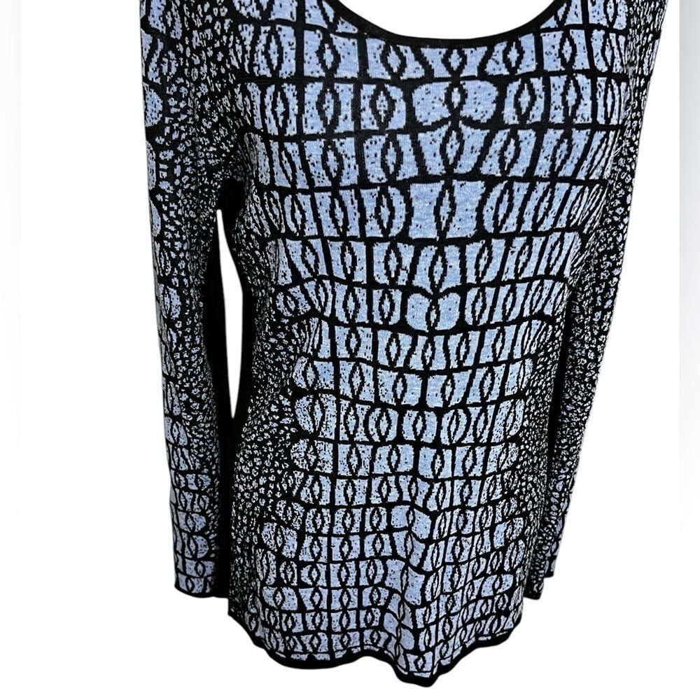 NIC+ZOE medium blue and black geometric sweater crew neck long sleeve - Picture 7 of 10